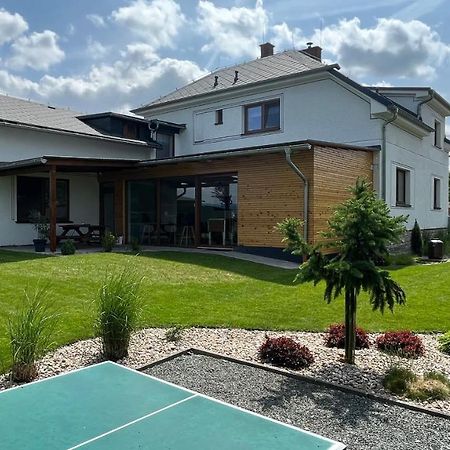 Penzion 411 Solnice Exterior foto